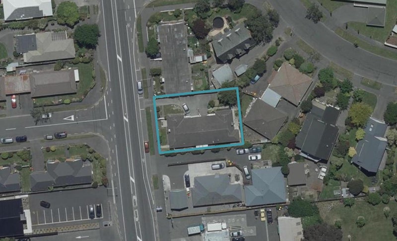 2/200 Waimairi Road, Ilam, Christchurch - Carousel 1
