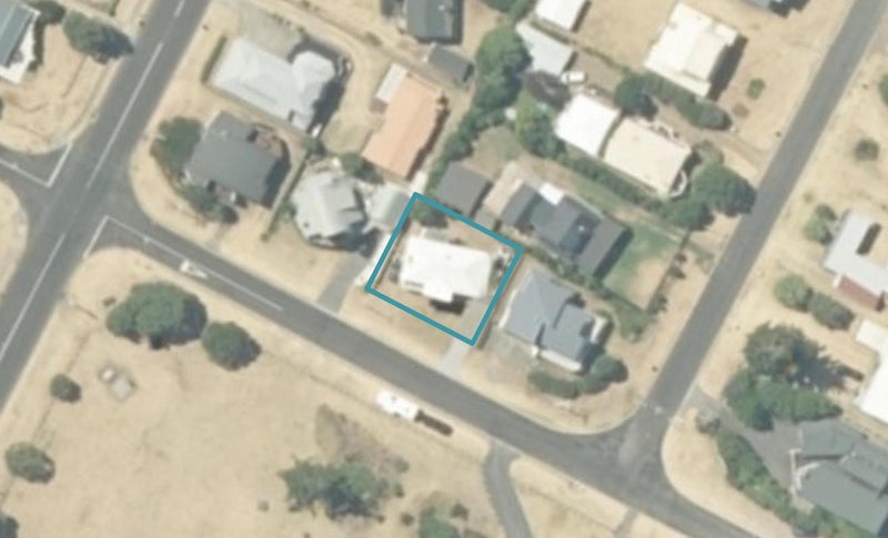 202 Island View Road, Whangamatā - Carousel 1