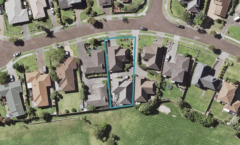 1/29 Crescent Hills Court, Northpark, Auckland - Carousel 1