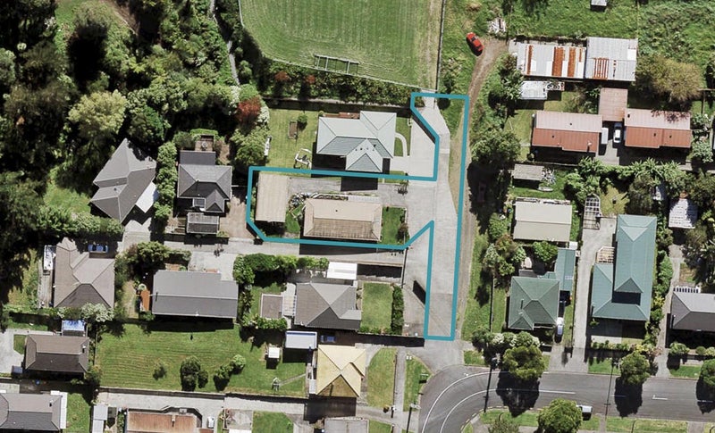 2/1 Arran Street, Avondale, Auckland - Carousel 1
