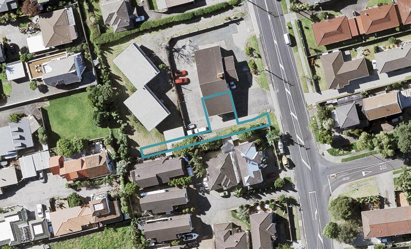 149B Bucklands Beach Road, Bucklands Beach, Auckland - Carousel 1