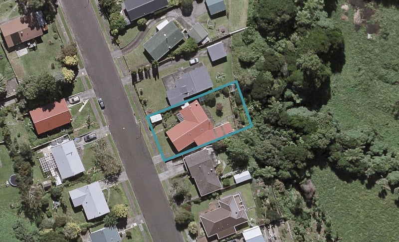 106 Riversdale Drive, Merrilands, New Plymouth - Carousel 1