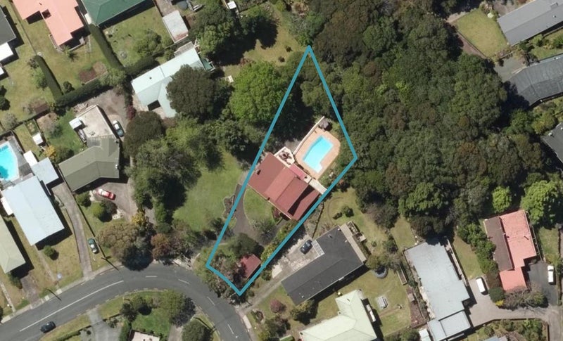 18 Te Paka Crescent, Kamo, Whangarei - Carousel 1