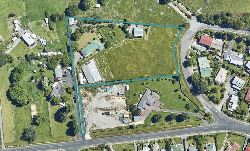 18 Mountain Road, Pukehangi, Rotorua - Carousel 1