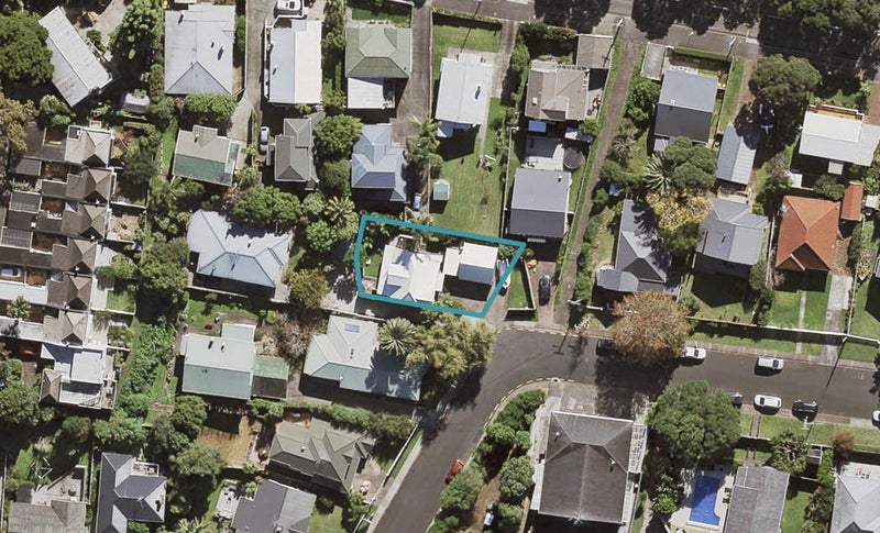 36A Alfred Street, Northcote Point, Auckland - Carousel 1