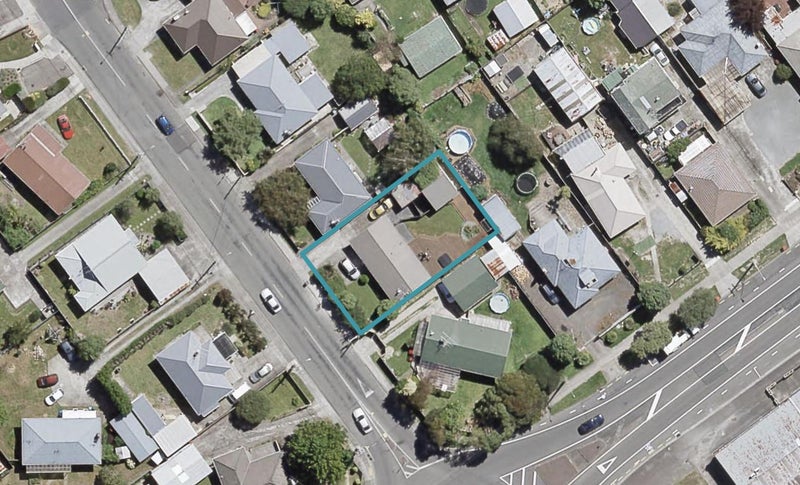 4 Totara Park Road, Clouston Park, Upper Hutt - Carousel 1