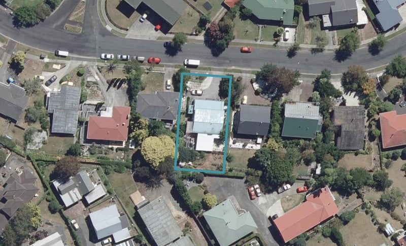 22 Garthwood Road, Hillcrest, Hamilton - Carousel 1