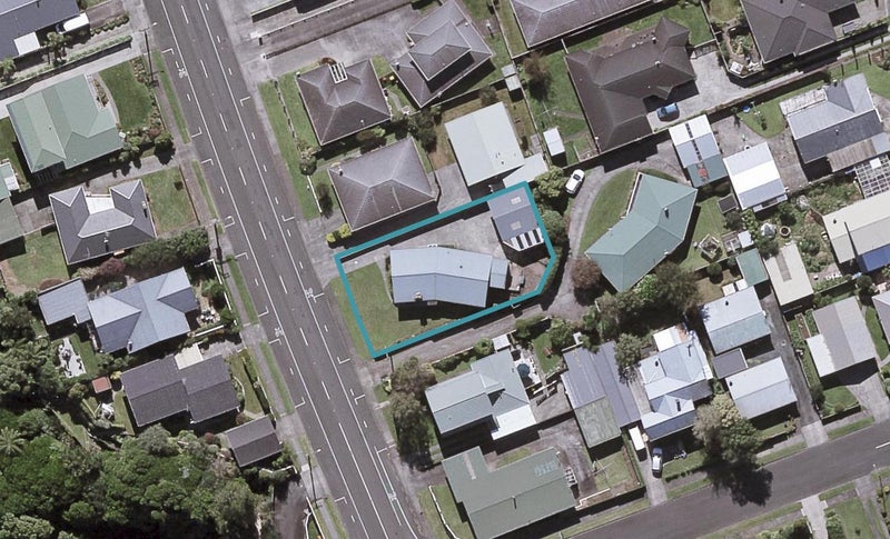 231 Mangorei Road, Merrilands, New Plymouth - Carousel 1