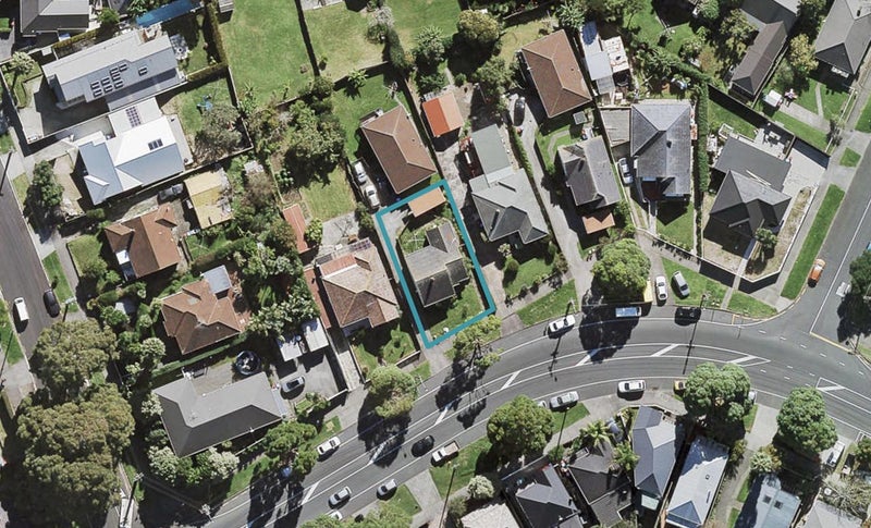 1/243 Richmond Road, Grey Lynn, Auckland - Carousel 1