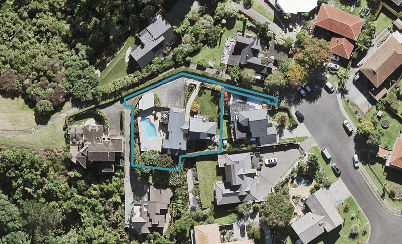 6A Fairsea Place, Lynfield, Auckland - Carousel 1