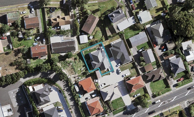 10A Orams Road, Hillpark, Auckland - Carousel 1