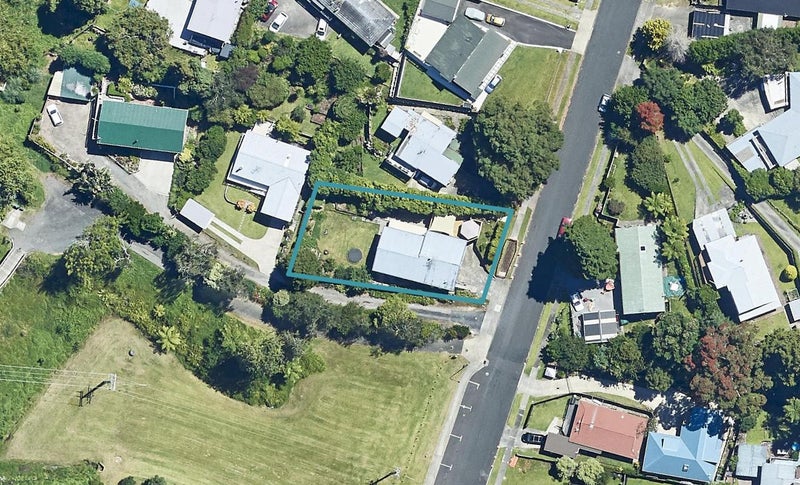 27 Graham Place, Bellevue, Tauranga - Carousel 1