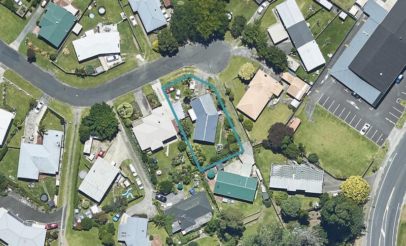 76 Emmett Street, Greerton, Tauranga - Carousel 1