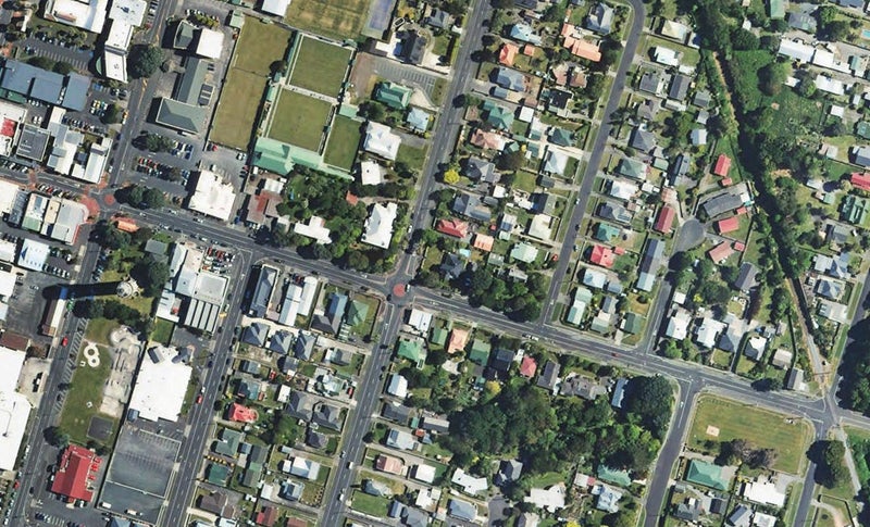 52 Collins Street, Hawera - Carousel 1