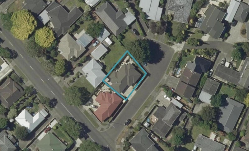 1 Linmor Place, Terrace End, Palmerston North - Carousel 1