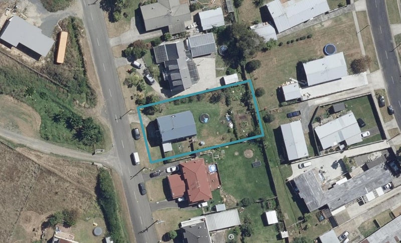 7 Deseret Road, Temple View, Hamilton - Carousel 1