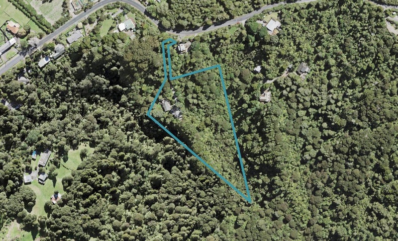 244 Forest Hill Road, Waiatarua, Auckland - Carousel 1