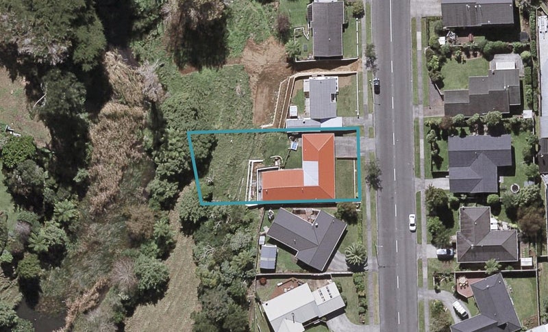61 Heta Road, Highlands Park, New Plymouth - Carousel 1