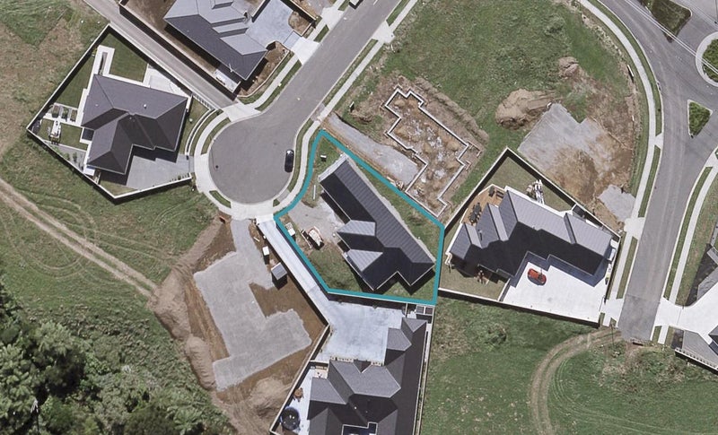 5 Megaw Close, Whalers Gate, New Plymouth - Carousel 1