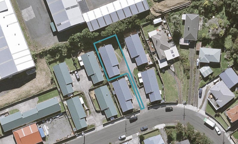 7B Simons Street, Moturoa, New Plymouth - Carousel 1
