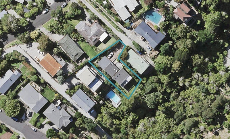 63 Braemar Road, Castor Bay, Auckland - Carousel 1