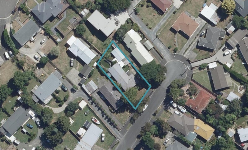 19 Holloway Place, Forest Lake, Hamilton - Carousel 1