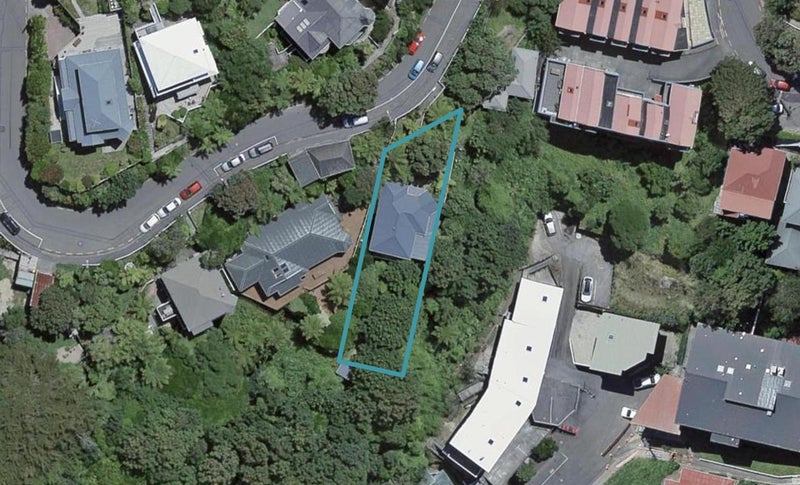 103 Kelburn Parade, Kelburn, Wellington - Carousel 1