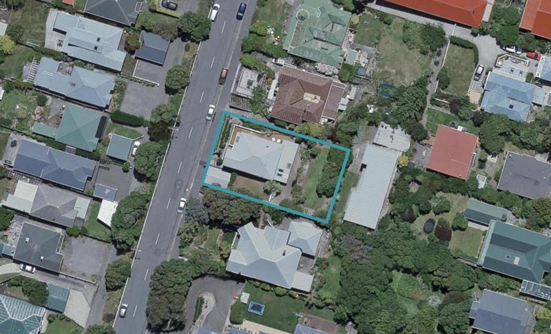 131 Clyde Street, Island Bay, Wellington - Carousel 1