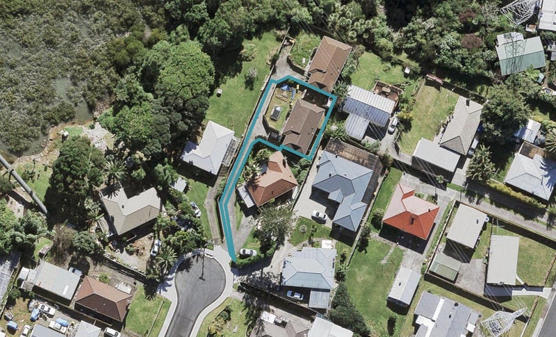 17A Kiernan Place, Kelston, Auckland - Carousel 1