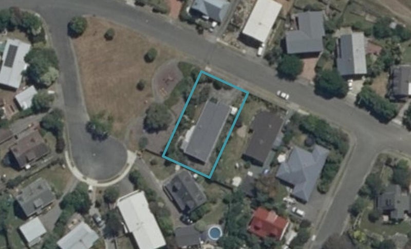 12 Werneth Street, Atawhai, Nelson - Carousel 1