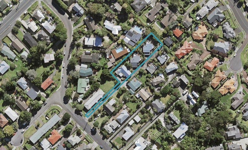 2/29 Beatrice Avenue, Hillcrest, Auckland - Carousel 1