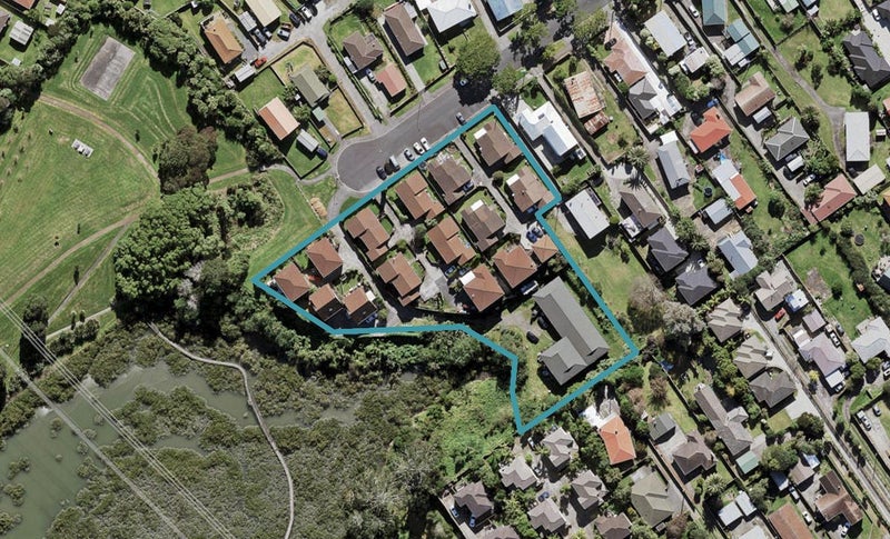140E Canal Road, Avondale, Auckland - Carousel 1