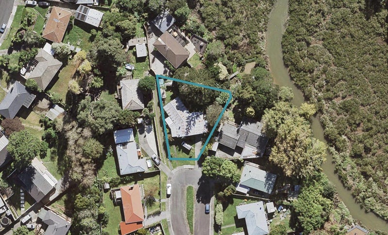24 Ivy Place, Birkdale, Auckland - Carousel 1