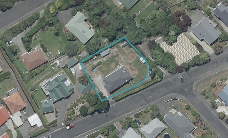 53 Campbells Road, Pine Hill, Dunedin - Carousel 1