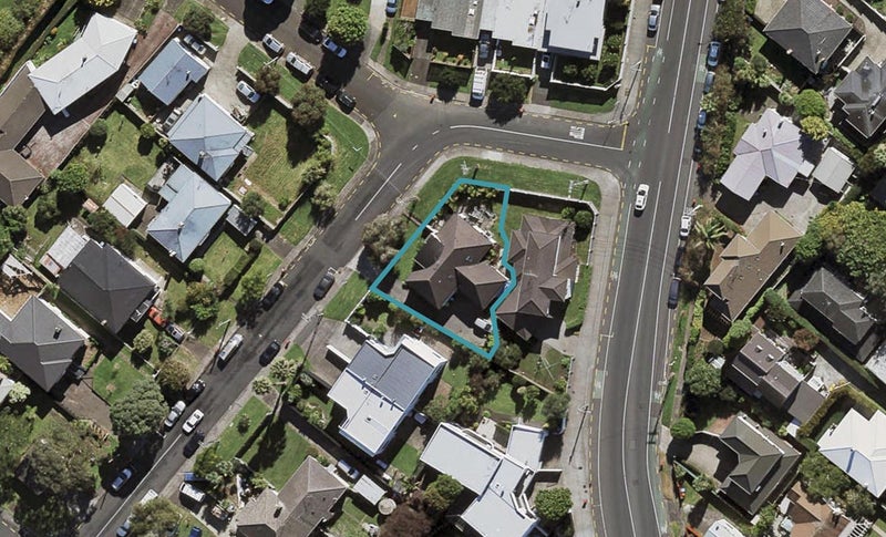 2B Konini Road, Greenlane, Auckland - Carousel 1
