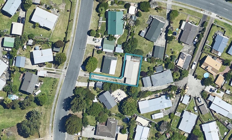 2B Emerald Place, Papamoa Beach, Papamoa - Carousel 1
