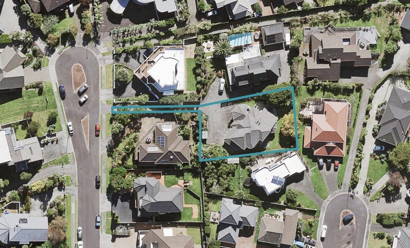 17 Marco Polo Avenue, Lynfield, Auckland - Carousel 1