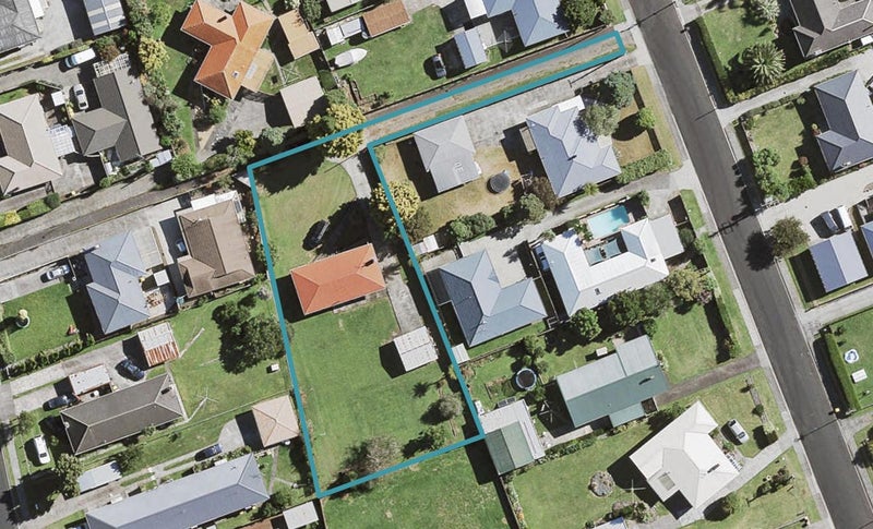32 Alma Crescent, Papakura, Papakura - Carousel 1