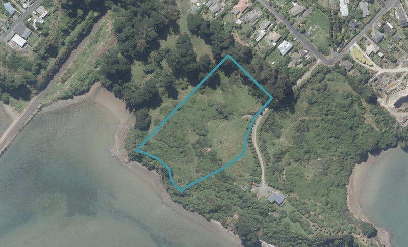 44 District Road, Roseneath, Dunedin - Carousel 1