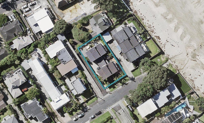 2/32 Sanders Avenue, Takapuna, Auckland - Carousel 1