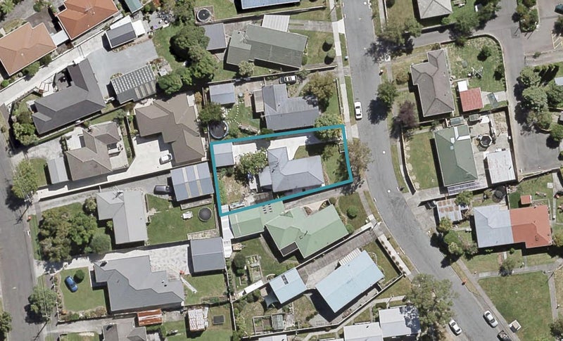 25 Bonnie Glen Crescent, Ebdentown, Upper Hutt - Carousel 1