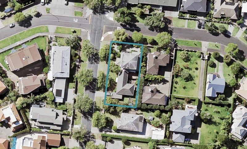 10 Tuhimata Street, St Heliers, Auckland - Carousel 1