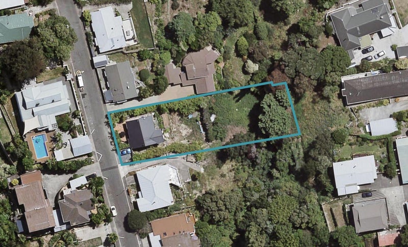 13 Selwyn Road, Hospital Hill, Napier - Carousel 1