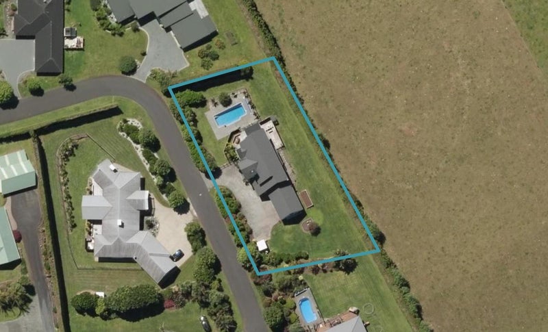 25 Tullamore, Maunu, Whangarei - Carousel 1