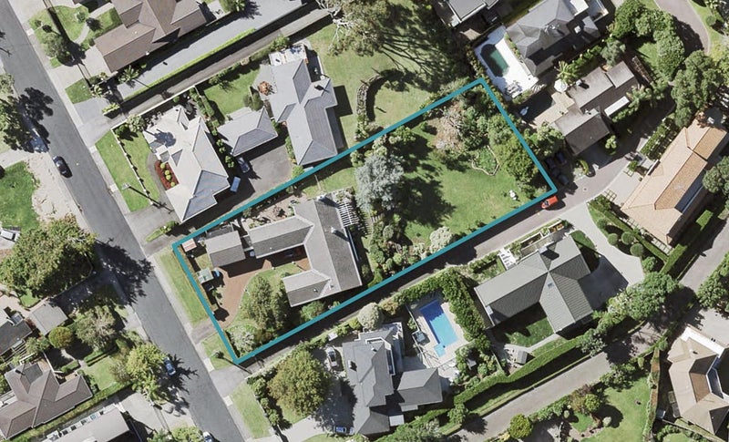 205A Bleakhouse Road, Mellons Bay, Auckland - Carousel 1