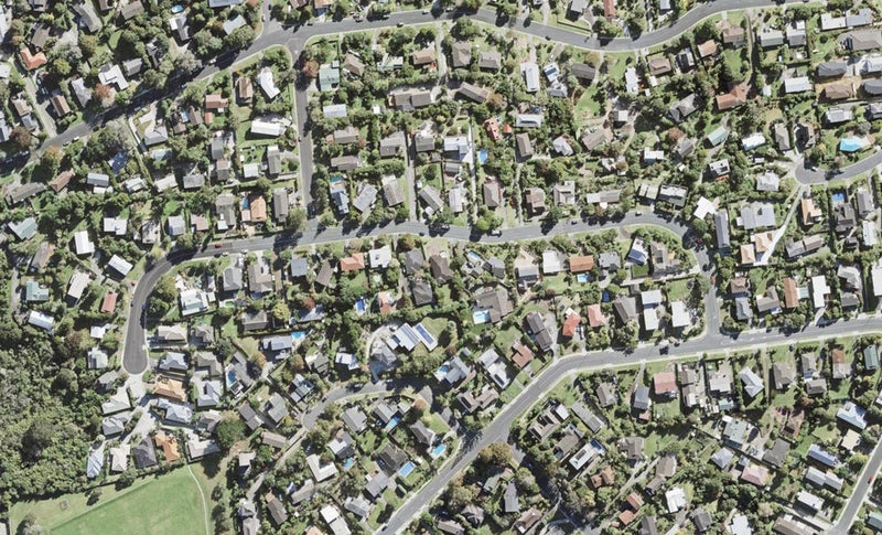 17B Danbury Drive, Torbay, Auckland - Carousel 1