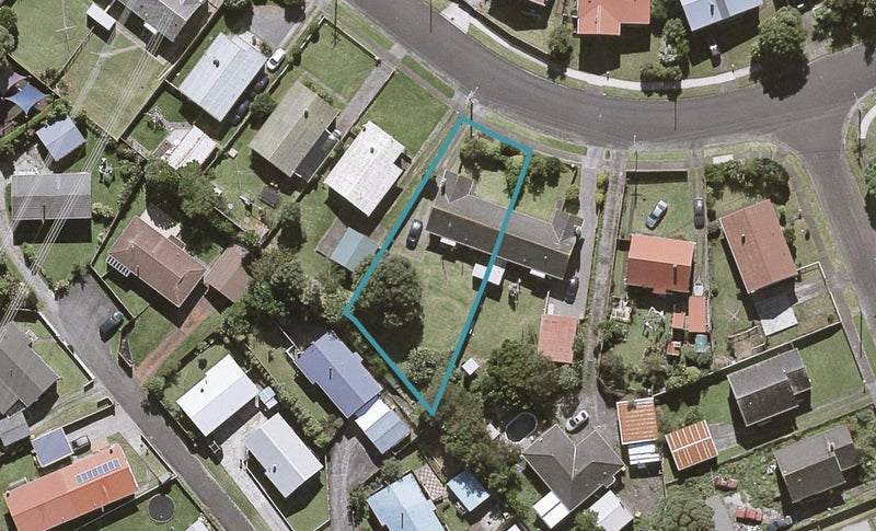 19 Marama Crescent, Spotswood, New Plymouth - Carousel 1