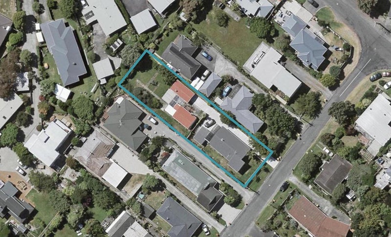 15A Falla Street, Paraparaumu Beach, Paraparaumu - Carousel 1