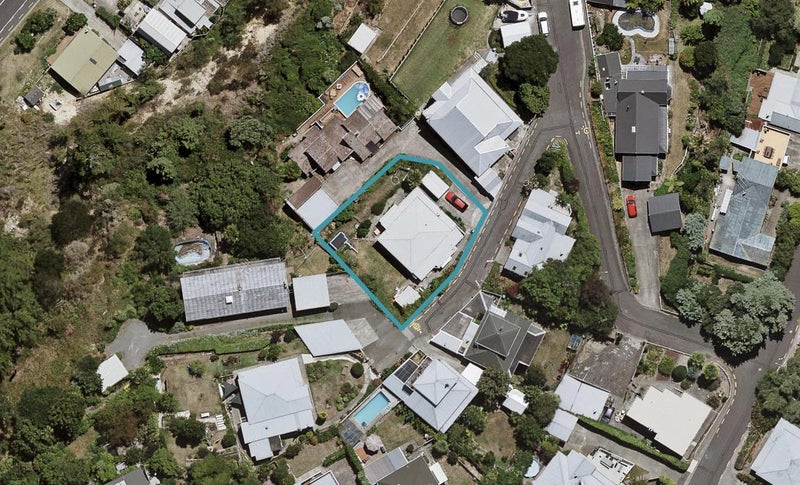 10 Goldsmith Terrace, Hospital Hill, Napier - Carousel 1