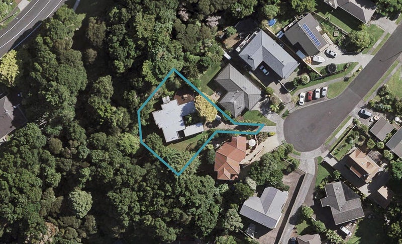 25 Hakea Place, Totara Heights, Auckland - Carousel 1